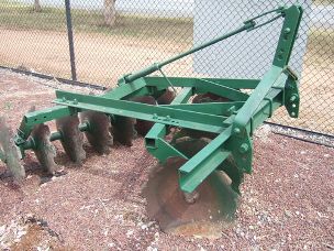 International 14 plate Linkage Disc Cultivators