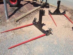McCormack linkage round bale forks