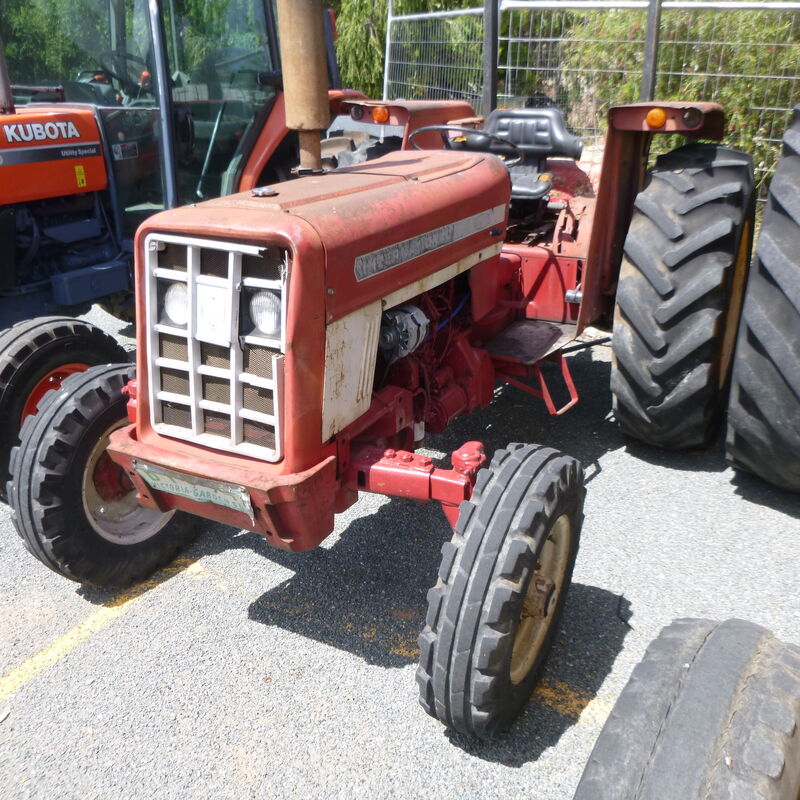 USED INTERNATIONAL 454 ROPS TRACTOR | Konigs Shepparton Pty. Ltd