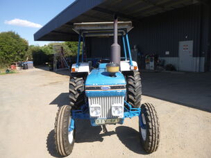 USED FORD 4110 ROPS TRACTOR