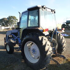 USED FORD 5640 CAB TRACTOR