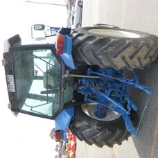 USED FORD 5640 CAB TRACTOR