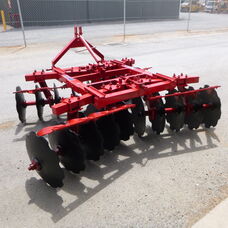 USED INTERNATIONAL 32 DISC CULTIVATOR