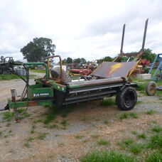 USED JNR BALE FEEDER