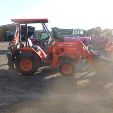 USED KUBOTA L35 ROPS TRACTOR